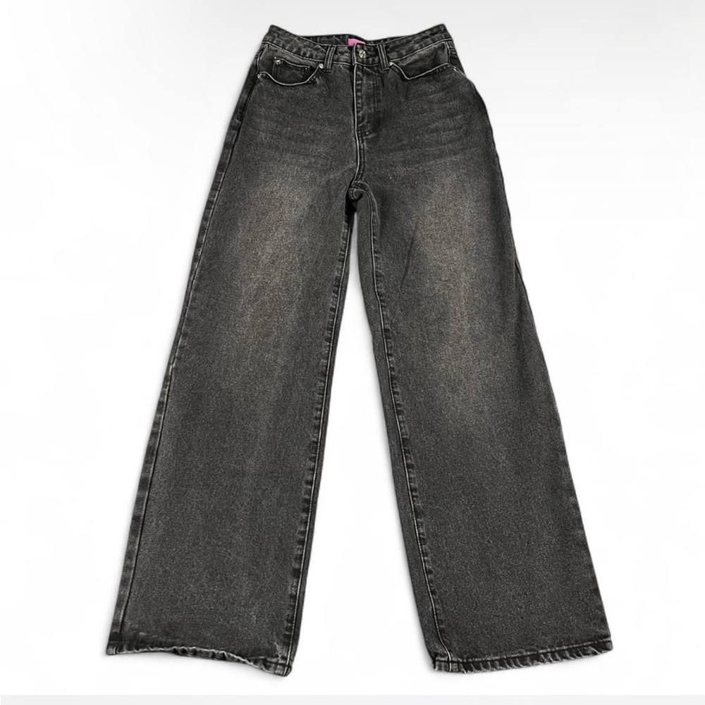 Edikted Raelynn Washed Low Rise Jeans - Picture 3 of 4